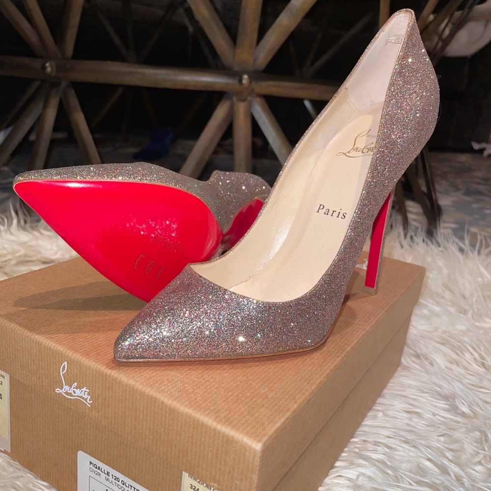 NWT Louboutin in box multicolor glitter “Pigalle 120” size 38(8)